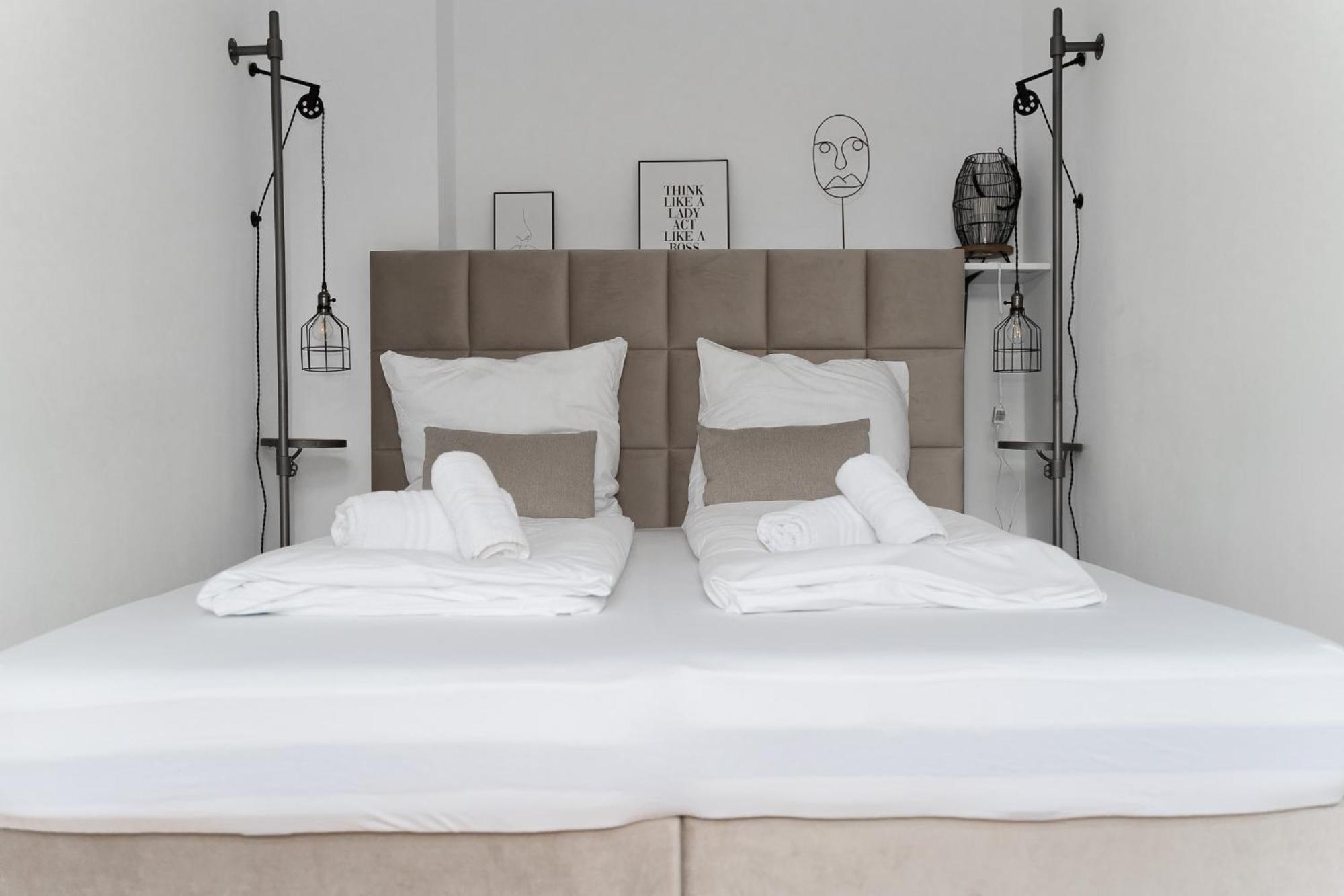 Junik Apartments - Deine Cityapartments In Duisburg Dış mekan fotoğraf